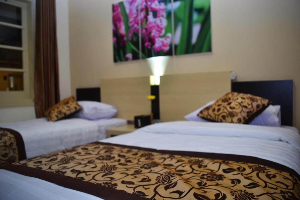Srikandi Guesthouse Маланг Экстерьер фото